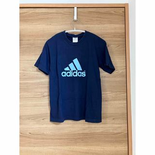 アディダス(adidas)のadidas Tシャツ(Tシャツ/カットソー)