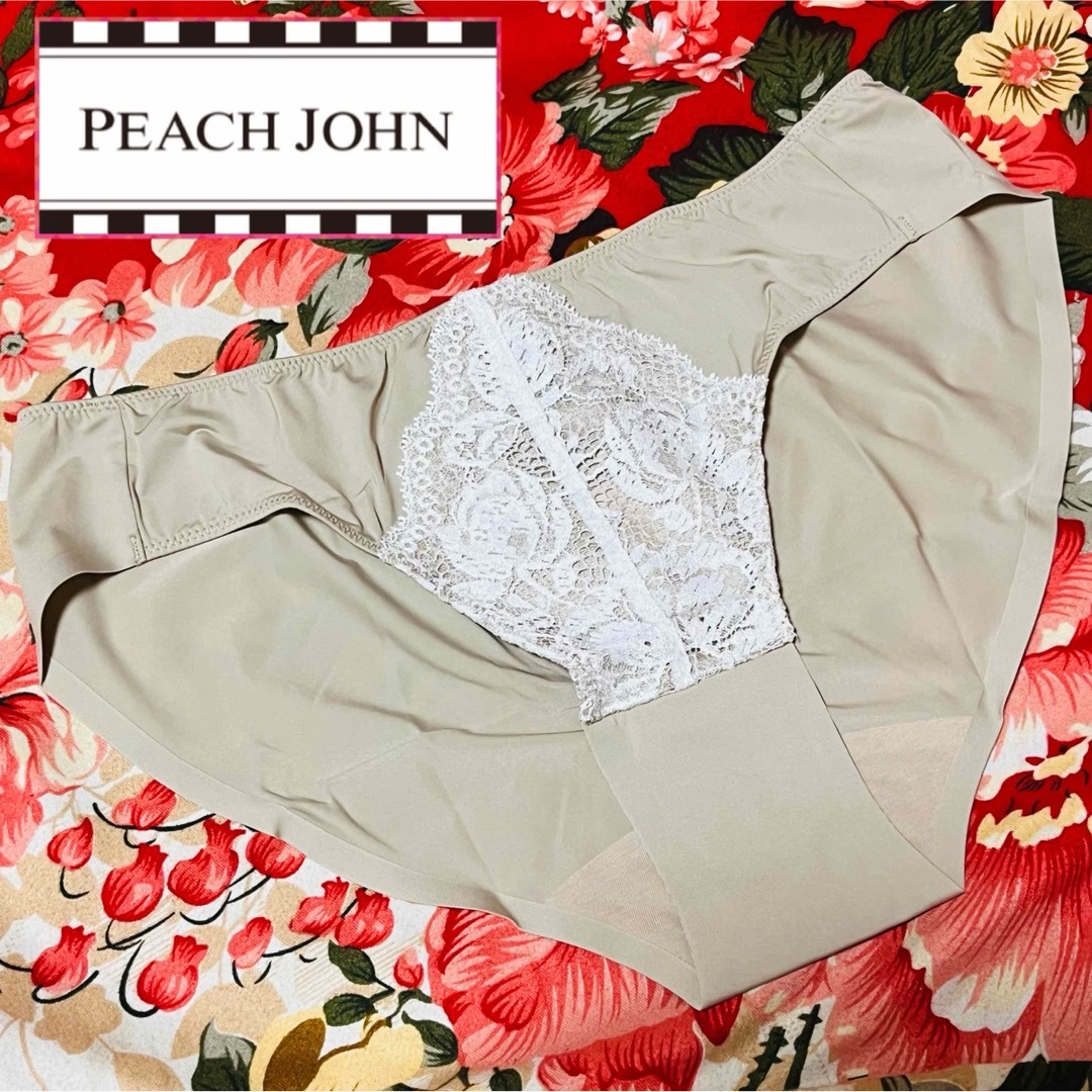 PEACH JOHN(ピーチジョン)の★PEACH JOHN★シームレスレースフルバックショーツ★パンツ下着★ベージュ レディースの下着/アンダーウェア(ショーツ)の商品写真