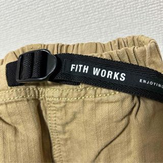 FITH - FITH フィス　ハーフパンツ　半ズボン　半パン七分丈ベージュ　美品　90サイズ