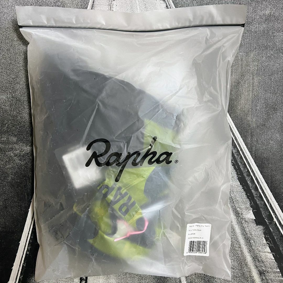 新品 Rapha + PATTA 特別限定版 プロチーム カーゴ ビブショーツ スポーツ/アウトドアの自転車(ウエア)の商品写真