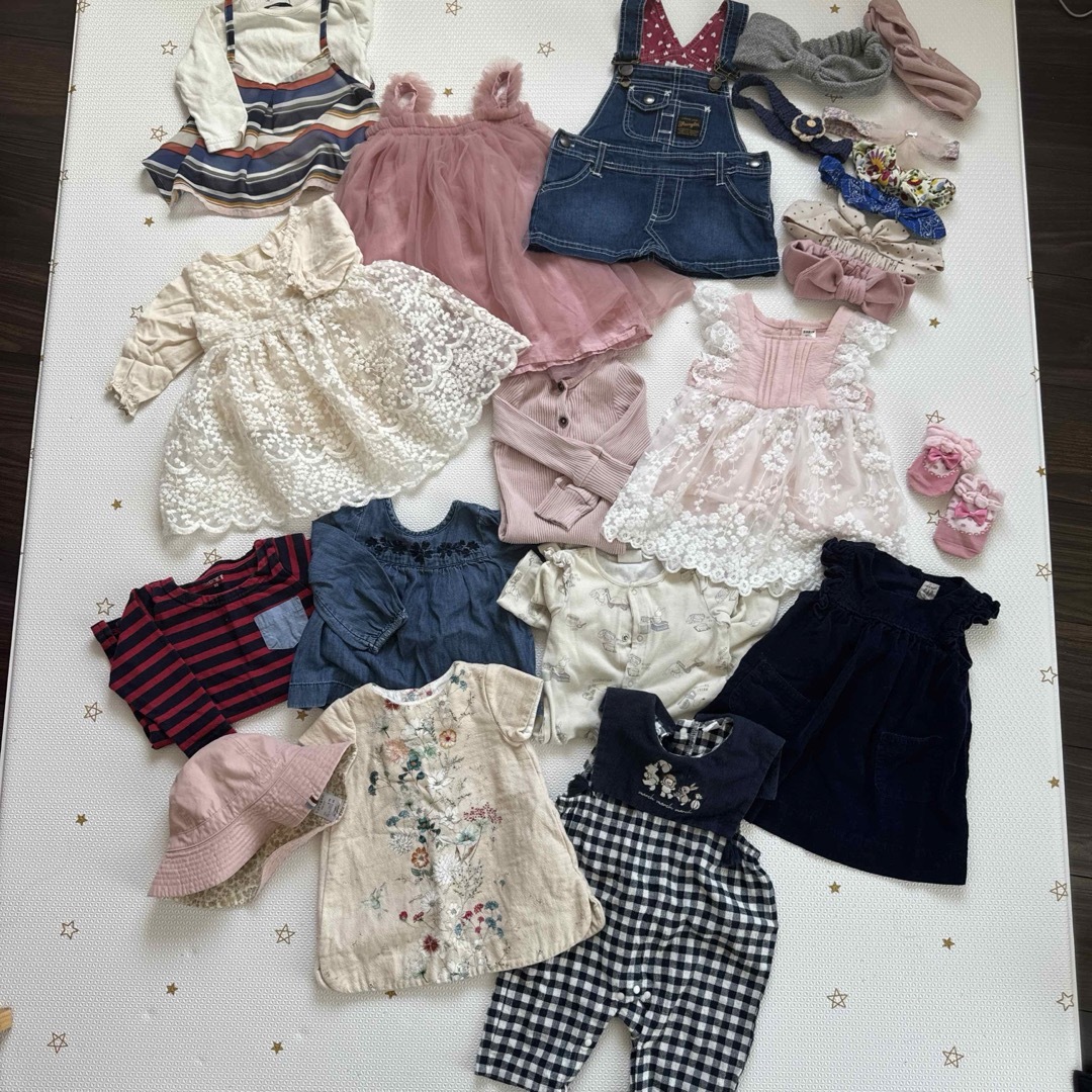 ZARA KIDS(ザラキッズ)の22点まとめ売り　女の子　70サイズ　 キッズ/ベビー/マタニティのベビー服(~85cm)(Ｔシャツ)の商品写真