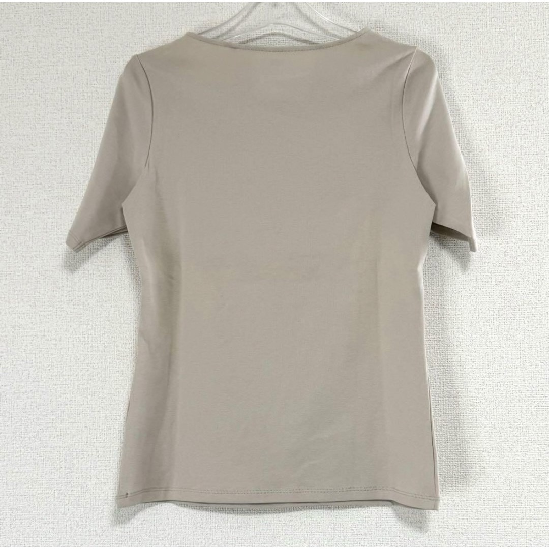 UNIQLO(ユニクロ)のユニクロ　半袖　トップス レディースのトップス(Tシャツ(半袖/袖なし))の商品写真