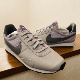 ナイキ(NIKE)の【極美品】NIKE PRE MONTREAL RCR VNTG 24㎝　グレー(スニーカー)