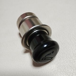 シガーライター　日産・スズキ純正品　長さ約42mm 全国送料込み(車内アクセサリ)