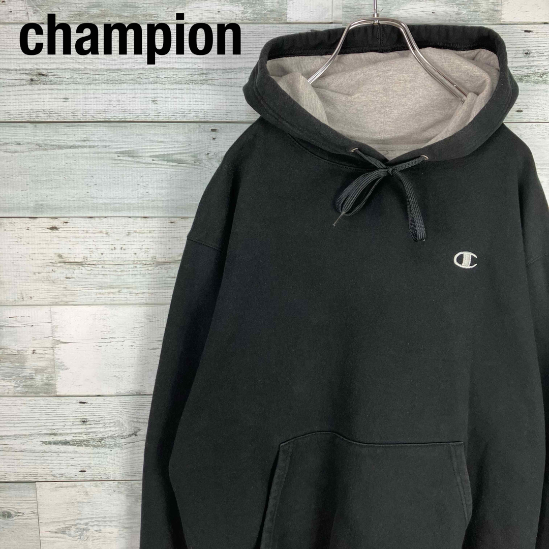 Champion(チャンピオン)のチャンピオン 古着 ワンポイント刺繍ロゴ プルオーバー パーカー メンズのトップス(パーカー)の商品写真