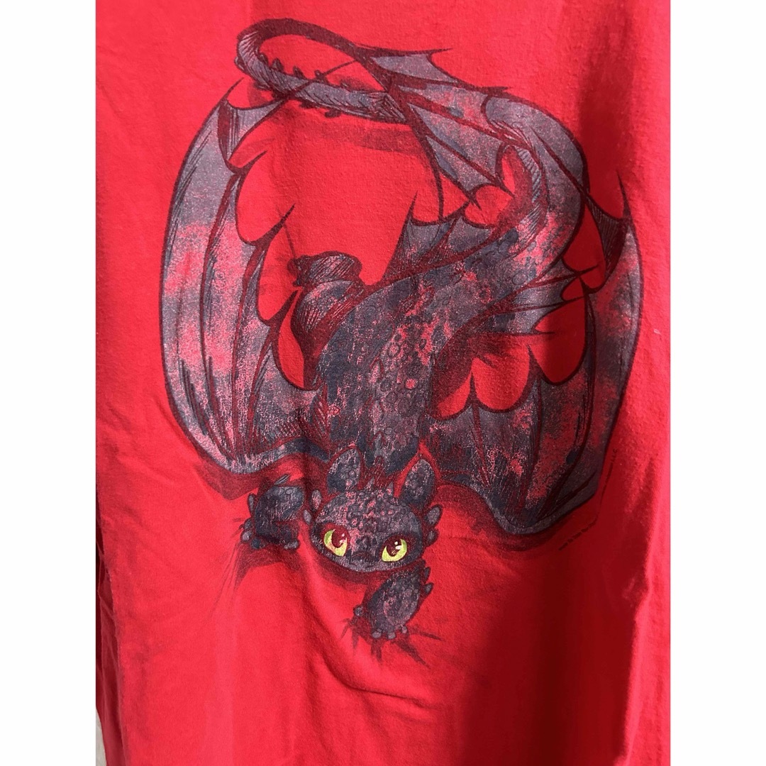 VINTAGE(ヴィンテージ)の古着 00's ヒックとドラゴン Tシャツ 赤 XL ムービーT ビンテージ メンズのトップス(Tシャツ/カットソー(半袖/袖なし))の商品写真