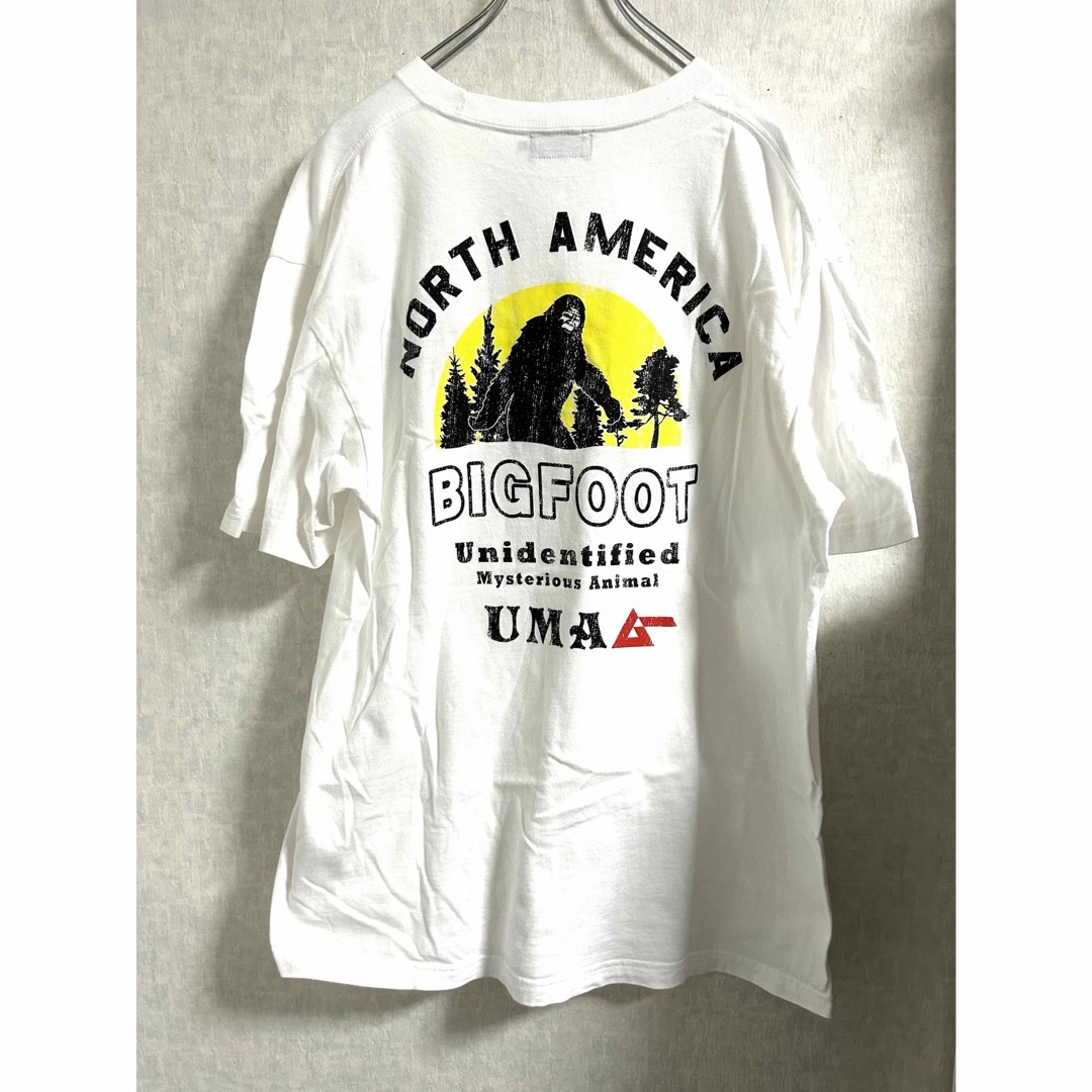 VINTAGE(ヴィンテージ)の月刊ムー40周年記念 ビッグフットTシャツ 白 XL ビンテージ UMA メンズのトップス(Tシャツ/カットソー(半袖/袖なし))の商品写真