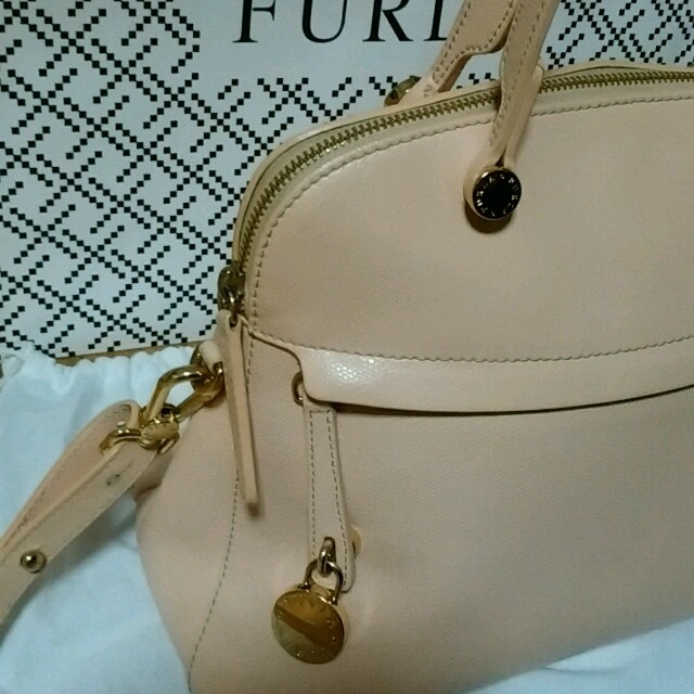 蓮様専用)*フルラ♡パイパーM 薄ピンク(ピンクベージュ) 蓮様専用)*フルラ♡パイパーM 薄ピンク(ピンクベージュ)