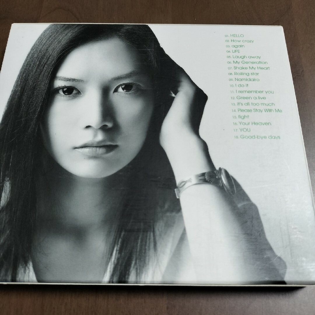 YUI 「GREEN GARDEN POP（初回生産限定盤）」 エンタメ/ホビーのCD(ポップス/ロック(邦楽))の商品写真