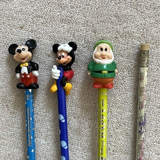 ディズニー(Disney)のディズニーランド　 レトロ 鉛筆　４本(鉛筆)