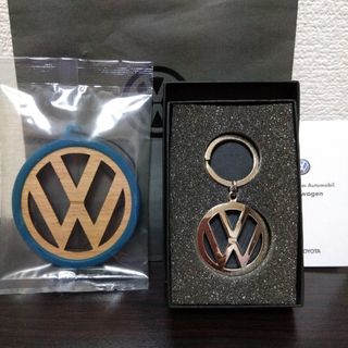 Volkswagen - フォルクスワーゲン　VWクロームキーホルダー + 芳香剤（？）