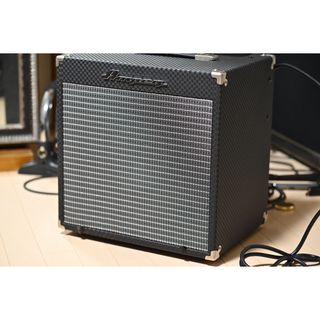 フェンダー(Fender)のAMPEG RB-108 ベースアンプコンボ美品！(ベースアンプ)