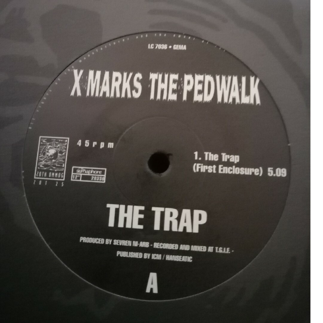 12 インダストリアル　X Marks The Pedwalk The Trap エンタメ/ホビーのエンタメ その他(その他)の商品写真