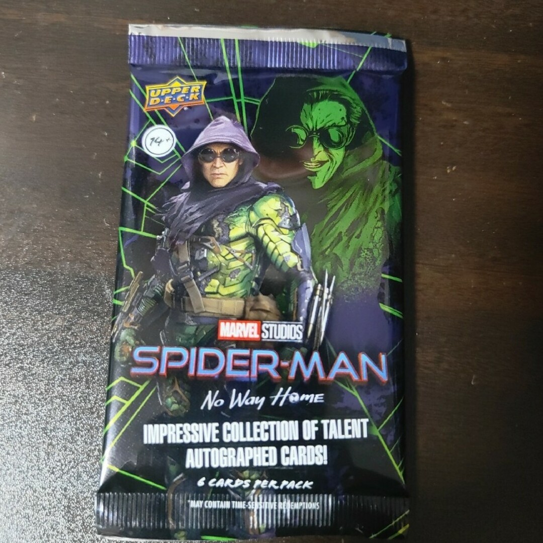 MARVEL　upperdeck スパイダーマン　未開封パック エンタメ/ホビーのトレーディングカード(Box/デッキ/パック)の商品写真