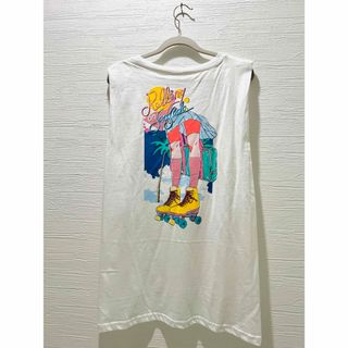 【新品】ノースリーブ　Tシャツ　シティポップ(Tシャツ/カットソー(半袖/袖なし))