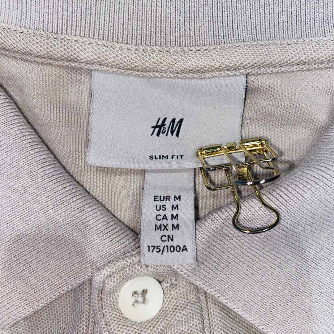 H&M(エイチアンドエム)のH&M エイチアンドエム　ポロシャツ　無地シャツ　コットン100% 砂色　M メンズのトップス(ポロシャツ)の商品写真