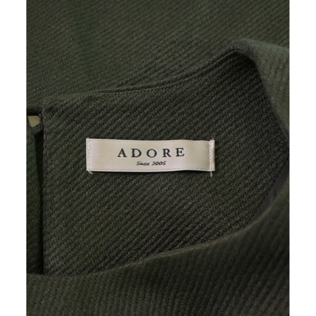 ADORE(アドーア)のADORE アドーア ブラウス 38(M位) 緑 【古着】【中古】 レディースのトップス(シャツ/ブラウス(長袖/七分))の商品写真