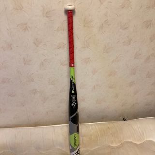 ルイスビルスラッガー(Louisville Slugger)のソフトボールバット3号(バット)