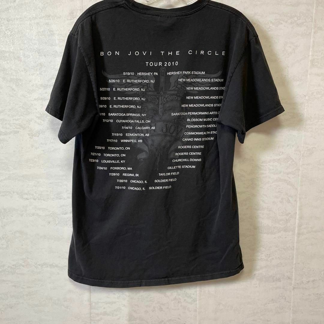 MUSIC TEE(ミュージックティー)のバンドＴシャツ　ボンジョビ　BONJOVI　両面プリント　ライブＴ　メンズ　古着 メンズのトップス(Tシャツ/カットソー(半袖/袖なし))の商品写真