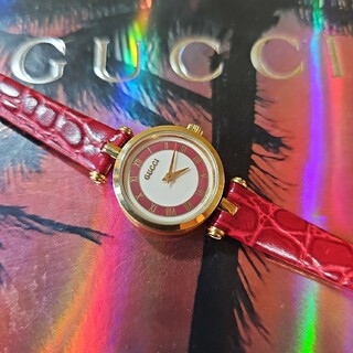 グッチ(Gucci)の☆【美品】グッチヴィンテージシェリーラインレッド腕時計(稼働品)(腕時計)