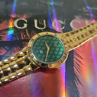 Gucci - ☆【美品希少レア】グッチヴィンテージ3300.Mゴールド腕時計(稼働品)