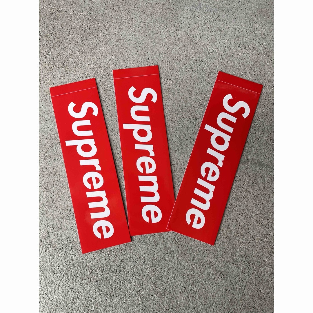 Supreme(シュプリーム)のシュプリーム ボックスロゴ ステッカー 3枚セット メンズのファッション小物(その他)の商品写真