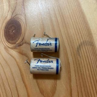 フェンダー(Fender)のFENDER TONE SAVER - 500K コンデンサー　2個セット(パーツ)