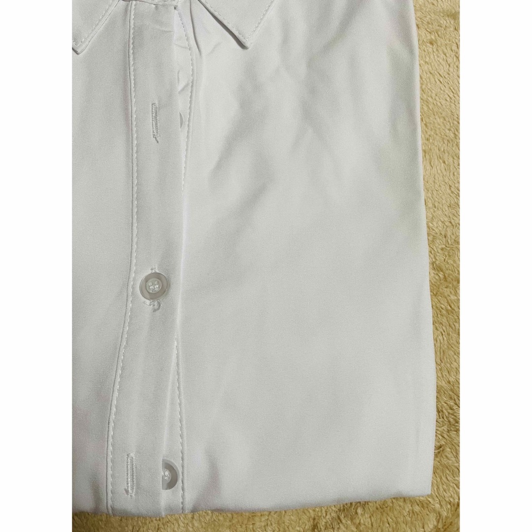【新品未使用】半袖シャツ　Yシャツ　レディース　L(M相当) レディースのトップス(シャツ/ブラウス(半袖/袖なし))の商品写真