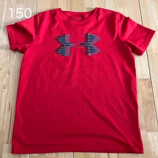 アンダーアーマー(UNDER ARMOUR)の150 アンダーアーマー　半袖　赤色(Tシャツ/カットソー)