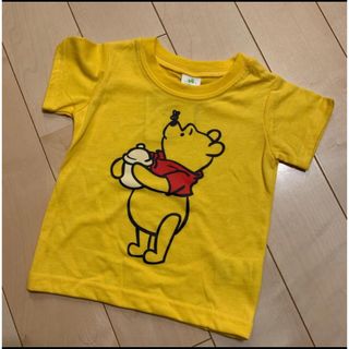 新品　くまのプーさん　プーさん　半袖　Tシャツ　イエロー　90