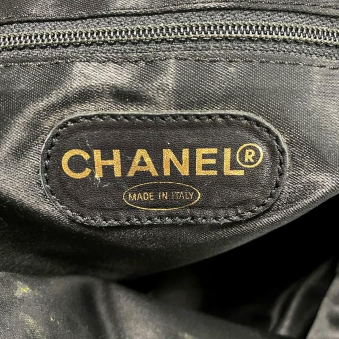 CHANEL(シャネル)のCHANEL(シャネル) ショルダーバッグ レディース - ダークブラウン スエード レディースのバッグ(ショルダーバッグ)の商品写真