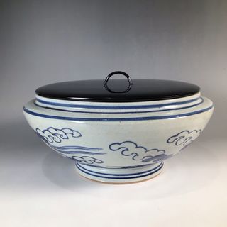 陶芸家 作家物 鯉江良二 黒筒茶碗 引き出し黒 瀬戸黒 抹茶碗 筒茶碗 共 陶芸家 作家物 鯉江良二 黒筒茶碗 引き出し黒 瀬戸黒 抹茶碗 筒茶碗 共