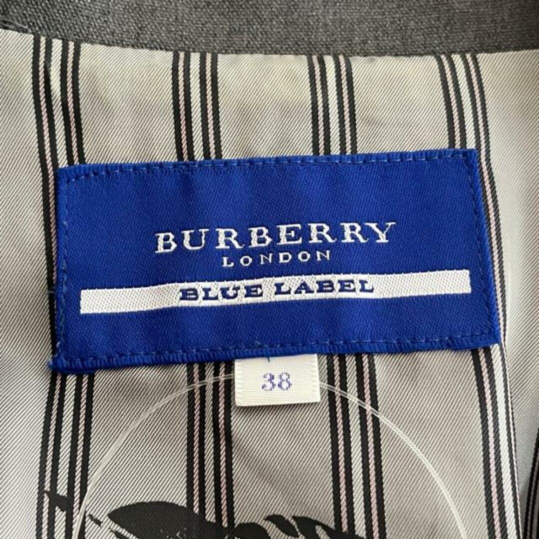 BURBERRY BLUE LABEL(バーバリーブルーレーベル)のBurberry Blue Label(バーバリーブルーレーベル) ベスト サイズ38 M レディース美品  - グレー レディースのトップス(ベスト/ジレ)の商品写真