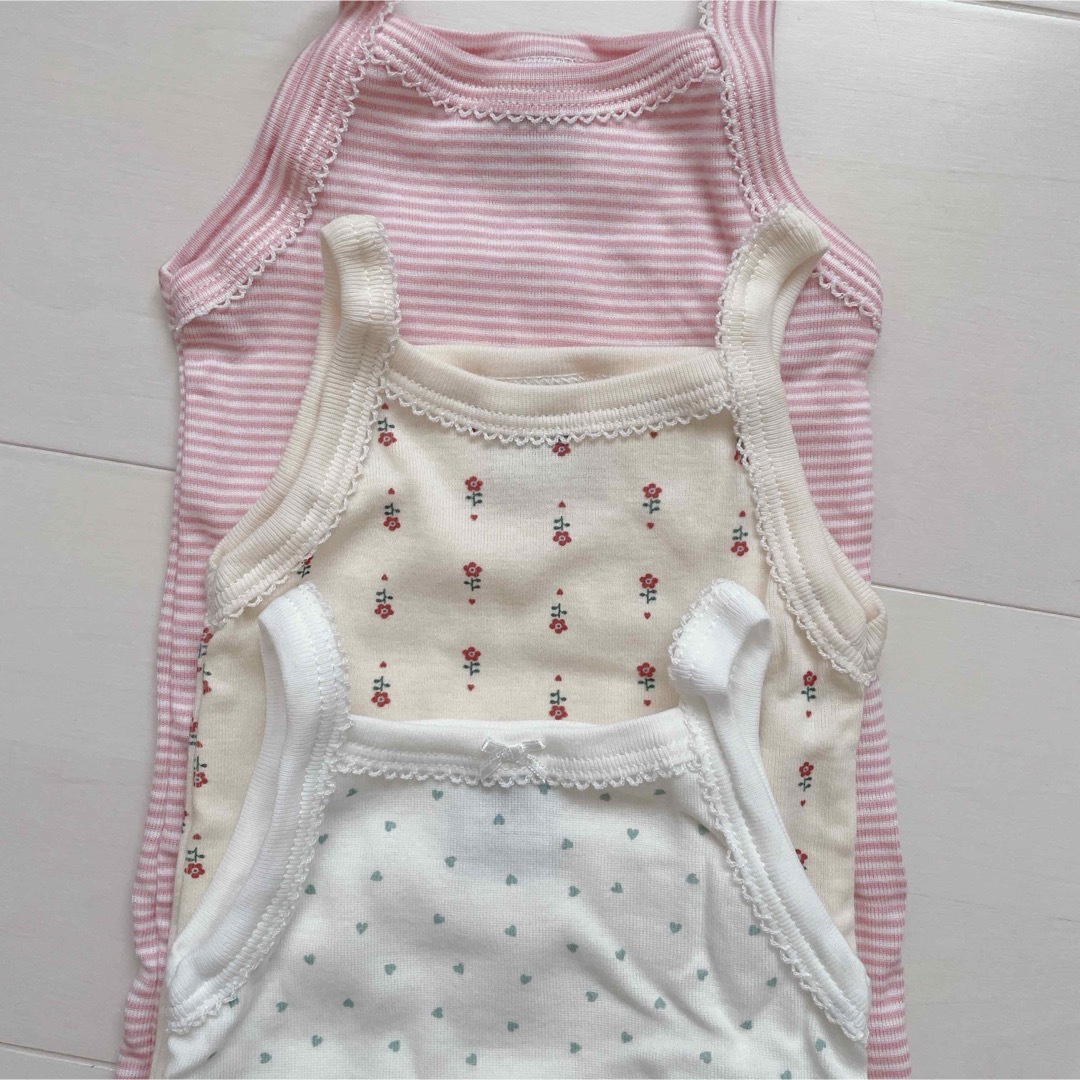 PETIT BATEAU(プチバトー)のプチバトー　キャミソールボディ3枚組　36m キッズ/ベビー/マタニティのキッズ服女の子用(90cm~)(下着)の商品写真