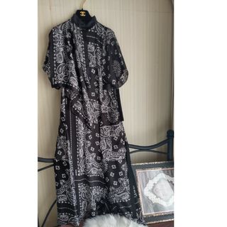 サカイ(sacai)のsacai Bandana Print Dress paisley(ロングワンピース/マキシワンピース)