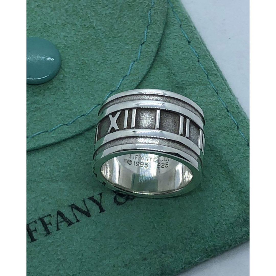 Tiffany & Co.(ティファニー)のティファニーアトラス ワイドリング　イニシャル入り　15号　シルバー925 レディースのアクセサリー(リング(指輪))の商品写真
