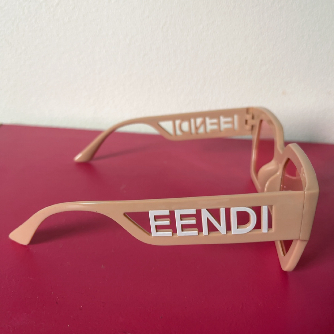 EENDI ファッション サングラス ピンク×ホワイトの通販 by REI's EENDI ファッション サングラス ピンク×ホワイトの通販 by REI's