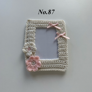トレカケース ホワイト×ピンク 花 リボン 編み物(雑貨)