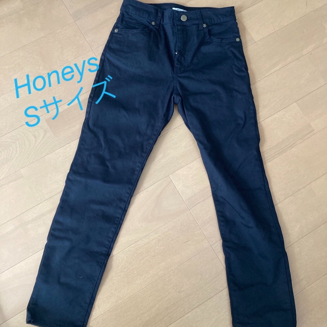 HONEYS(ハニーズ)の黒スキニー　Honeys レディースのパンツ(スキニーパンツ)の商品写真