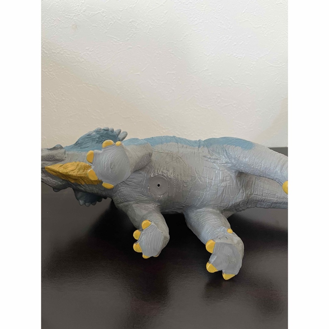 ソフビ　恐竜 エンタメ/ホビーのおもちゃ/ぬいぐるみ(ぬいぐるみ)の商品写真
