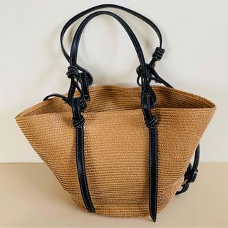 ザラ(ZARA)のZARA カゴバッグ　ショルダーバッグ(ショルダーバッグ)