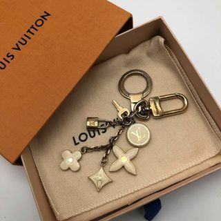 ルイヴィトン(LOUIS VUITTON)の【鑑定済】ルイヴィトン ポルトクレ　パンピーユ　キーリング バッグチャーム(キーホルダー)