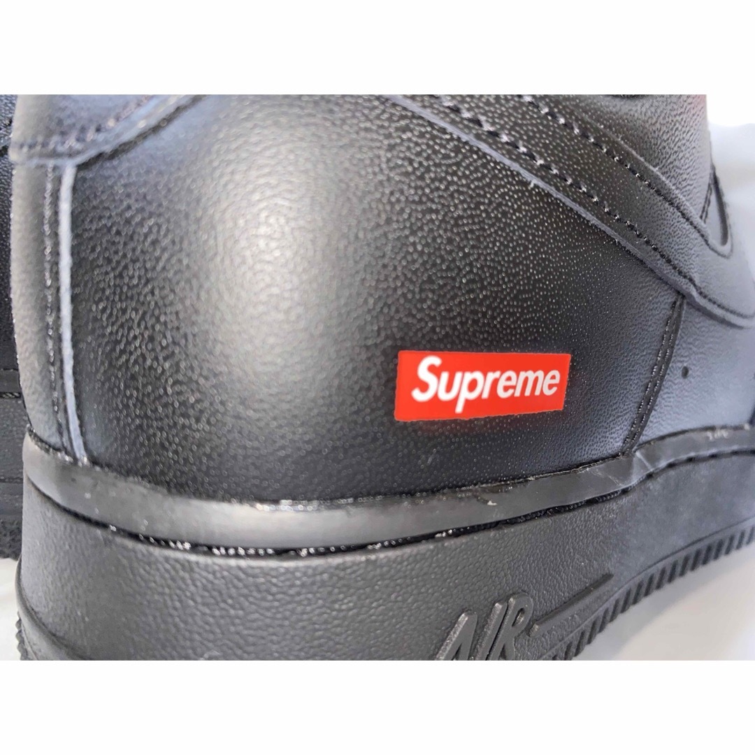 Supreme(シュプリーム)のスニダン値以下 新品 27cm Supreme Nike Air Force メンズの靴/シューズ(スニーカー)の商品写真