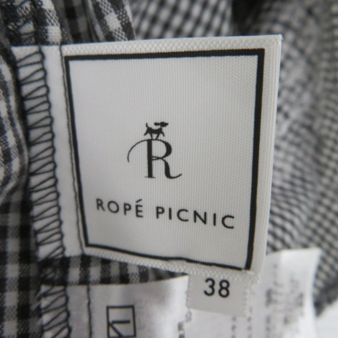 Rope' Picnic(ロペピクニック)のロペピクニック ブラウス カットソー 半袖 スカラップネック 花柄刺繡 レディースのトップス(シャツ/ブラウス(半袖/袖なし))の商品写真