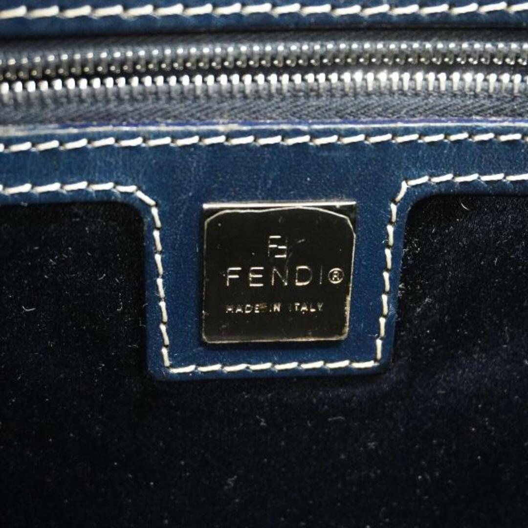 FENDI(フェンディ)の【4hd4495】フェンディ ショルダーバッグ/ズッキーノ/ナイロンキャンバス/ネイビー/シルバー金具 【中古】 レディース レディースのバッグ(ショルダーバッグ)の商品写真