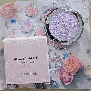 ジルスチュアート(JILLSTUART)のジルスチュアート パステルシフォン ブラッシュ03 ラベンダーマカロン 限定新品(チーク)