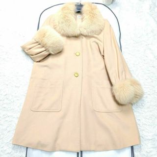 フォクシー(FOXEY)の未使用級美品 Foxey 贅沢フォックスファー付ロングコート ベージュ L(ロングコート)