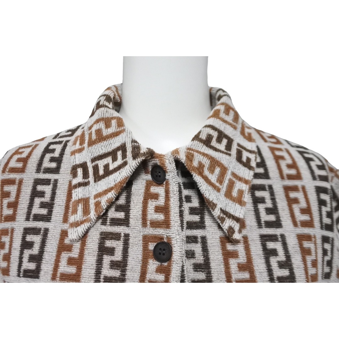FENDI - FENDI フェンディ パイル地 ズッカ柄 ポロシャツ ブラウン FENDI - FENDI フェンディ パイル地 ズッカ柄 ポロシャツ ブラウン