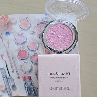 ジルスチュアート(JILLSTUART)のジルスチュアートメルティシマー ブラッシュ101 ベリードロップ 限定 新品(チーク)