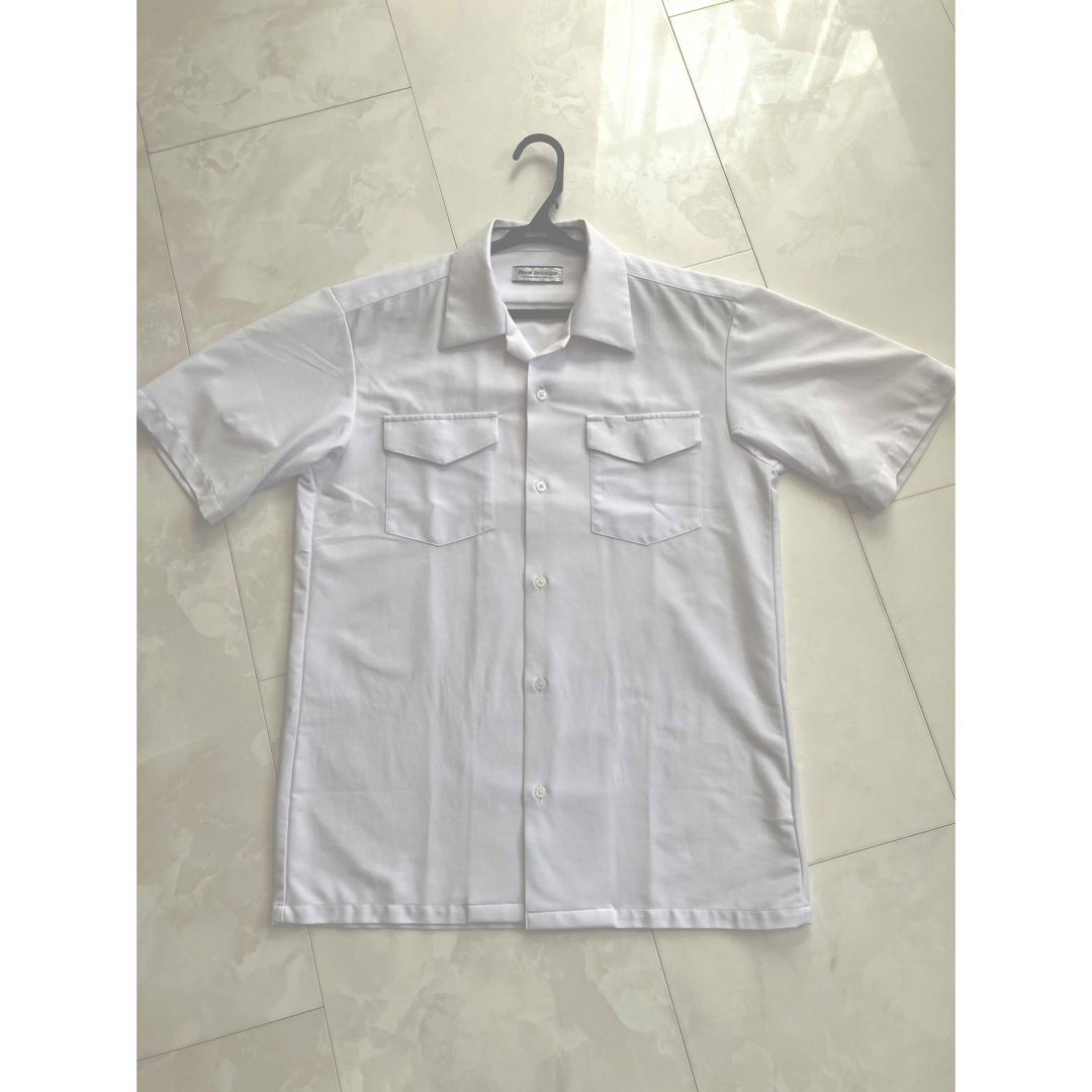 シャツ　165A  白　春夏　開襟シャツ メンズのトップス(Tシャツ/カットソー(半袖/袖なし))の商品写真